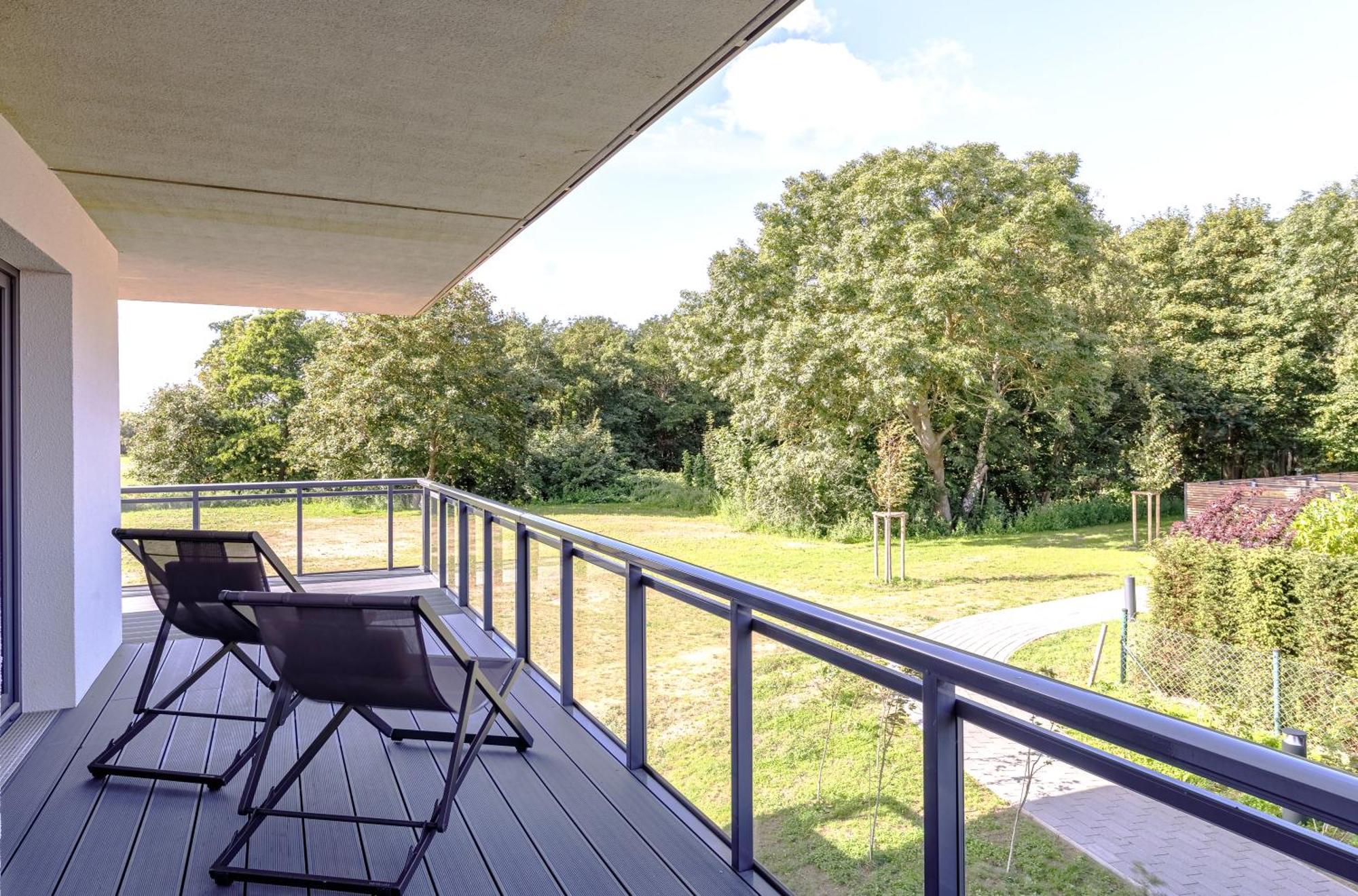 Zwei Wasser - Strandhaus Alte Seefahrtschule Lejlighedshotel Wustrow  Eksteriør billede