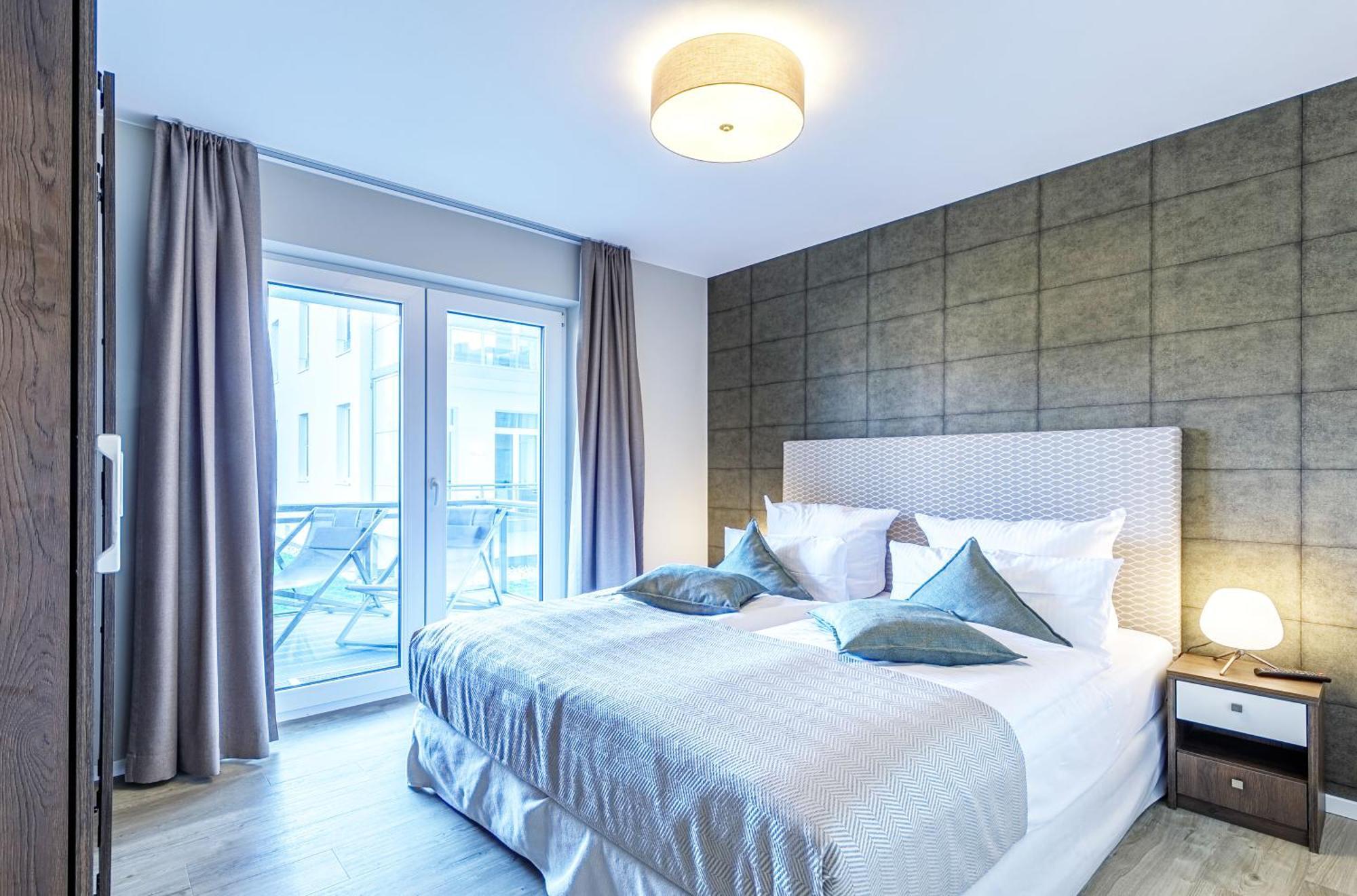 Zwei Wasser - Strandhaus Alte Seefahrtschule Lejlighedshotel Wustrow  Eksteriør billede